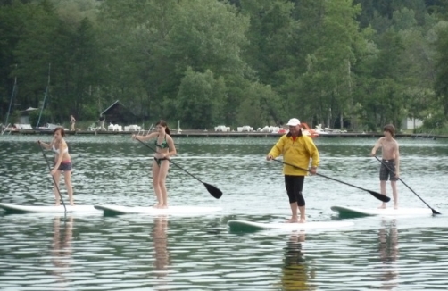 Stand-up Paddeln und Surfen am Klopeiner See