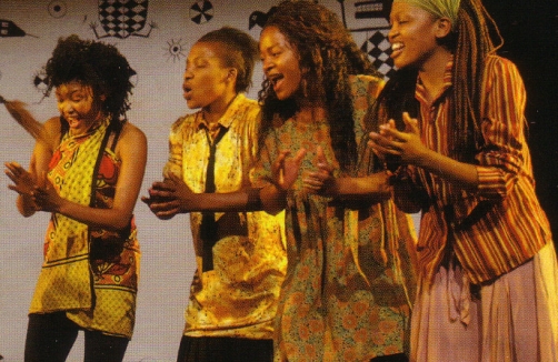 Girafika im Theater Spittelberg