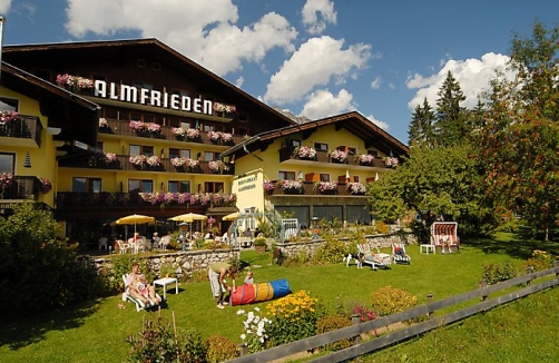 LANDHOTEL Almfrieden ****