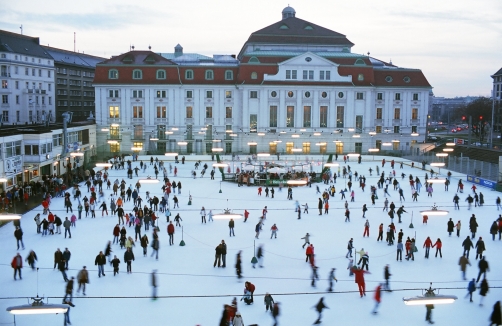 Gewinne 3 x 4 Tickets für den Wiener Eislauf-Verein