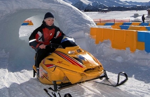 Kinder-Motorschlittenparcours Serfaus