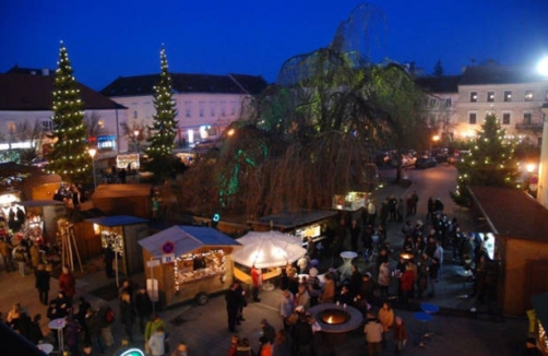 Brucker Advent