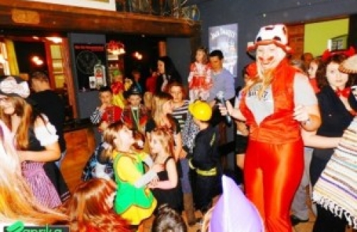 Kindermaskenball am Faschingsdienstag