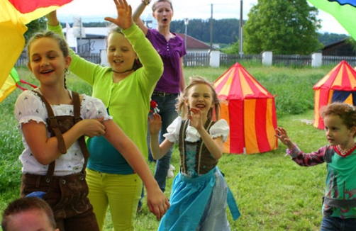 POWIDL Kinderbetreuung auf Hochzeiten