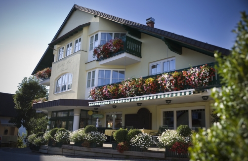 LANDHOTEL Schwaiger****