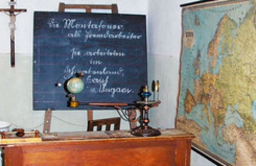 Kinder singen im Museum Frühmesshaus Bartholomäberg