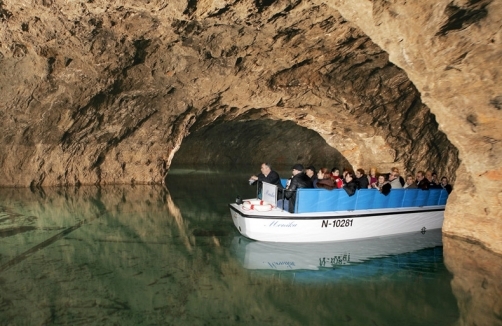 Gewinne ein Familienticket für die Seegrotte Hinterbrühl