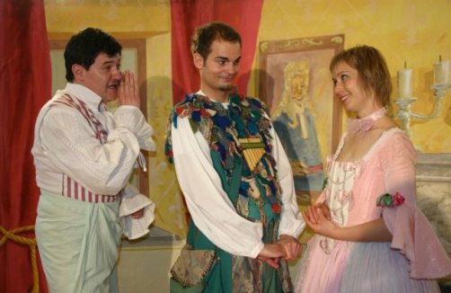 Papageno im Wunderland in Schwechat