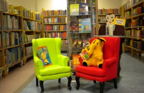 Kamishibai-Theater in der Bibliothek Liezen