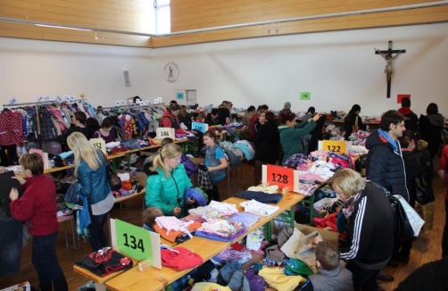 Kinderwarenbasar der Pfadfindergruppe Rohrbach-Berg