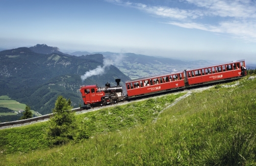 SchafbergBahn und WolfgangseeSchifffahrt in St. Wolfgang 