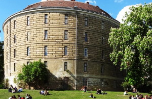 Knochen, Medizin, Geschichte im Narrenturm Wien