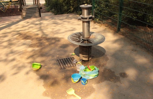 Spielplatz im Josef-Strauss-Park