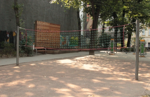 Spielplatz im Josef-Strauss-Park