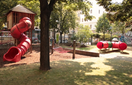 Spielplatz im Karl-Farkas-Park