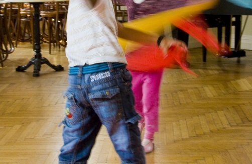 Musizierkurse für Kinder und Eltern im Wiener Volksliedwerk