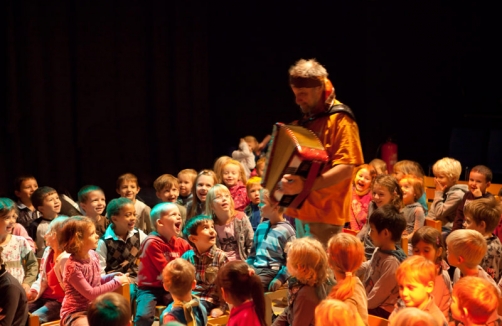 Schmetterlinge Kindertheater - Die Geggis in der Sargfabrik Wien