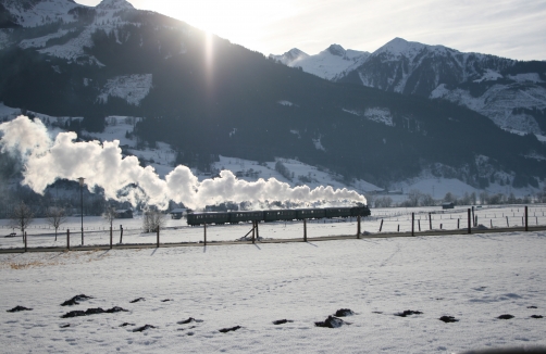 Winter-Dampfzug Pinzgauer Lokalbahn
