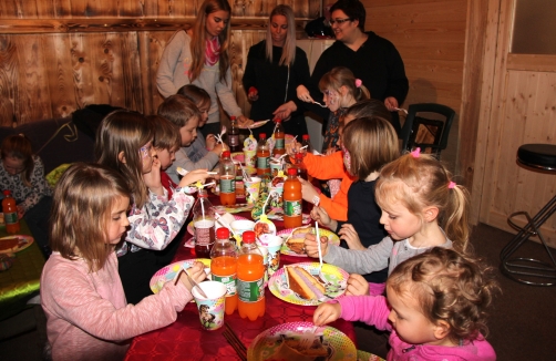 Kindergeburtstag in Miris Pferdekinderland