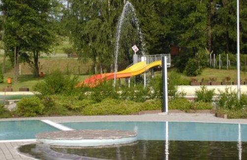 Freibad Groß Gerungs - Badespaß im Bio-Nass!