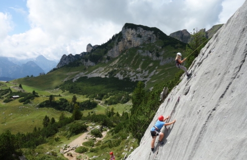 Kinder- und Jugenderlebnisklettercamp auf der Erfurter Hütte im Rofan Achensee