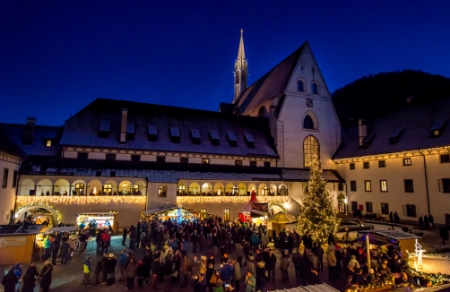 Flammende Kartausenweihnacht - Adventmarkt in der Kartause Gaming