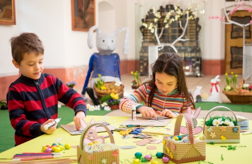 Ostermarkt mit Kinderprogramm