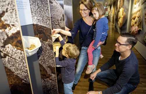 Haubis Osterfest in Hamsterhausen im Haubiversum