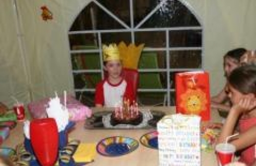 Königlicher Geburtstag im Happyhopp in Vomp