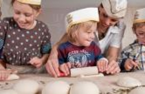 Advent für kleine Bäckermeister in den Ruetz Backhäusern