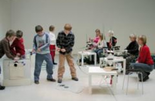 Spannende Workshops zu aktuellen Ausstellungen der Galerie im Taxispalais