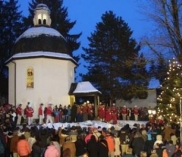 ©Weihnachtsmarkt am Stille-Nacht-Platz in Oberndorf