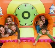 Gewinne ein Familienticket für das MOKE in Gars am Kamp