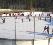 ©imst.tirol.gv.at/Sportzentrum_Eislaufplatz_4