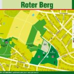 Karte des Parks Roter Berg in Wien mit Eingängen, Spazierwegen, Grünflächen, Spielplätzen, Toiletten, Trinkbrunnen und ausgewiesenen Hundezonen.
