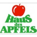 Ein roter Apfel über dem grün-gelben deutschen Text "Haus des Apfels" auf weißem Hintergrund.