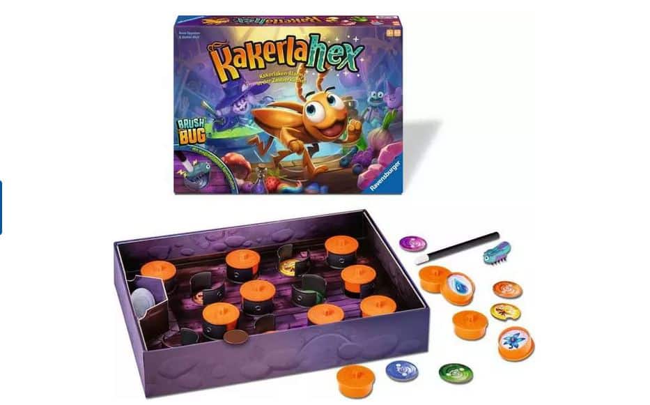 Das Bild zeigt das Brettspiel "Kakerlakenex" mit seiner bunten Schachtel, dem Spielbrett, den Spielsteinen und den Figuren auf weißem Hintergrund.
