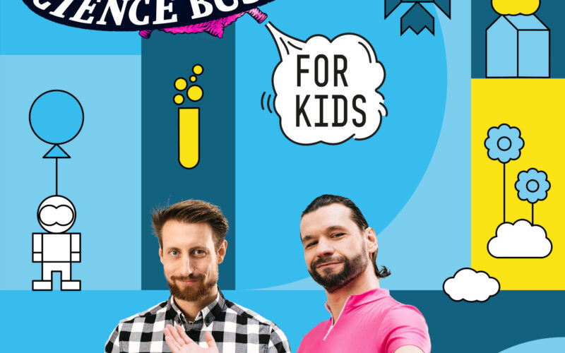 Zwei Männer stehen vor einem farbenfrohen wissenschaftlichen Hintergrund mit dem Text "Science Busters for Kids" und verschiedenen wissenschaftlichen Symbolen.