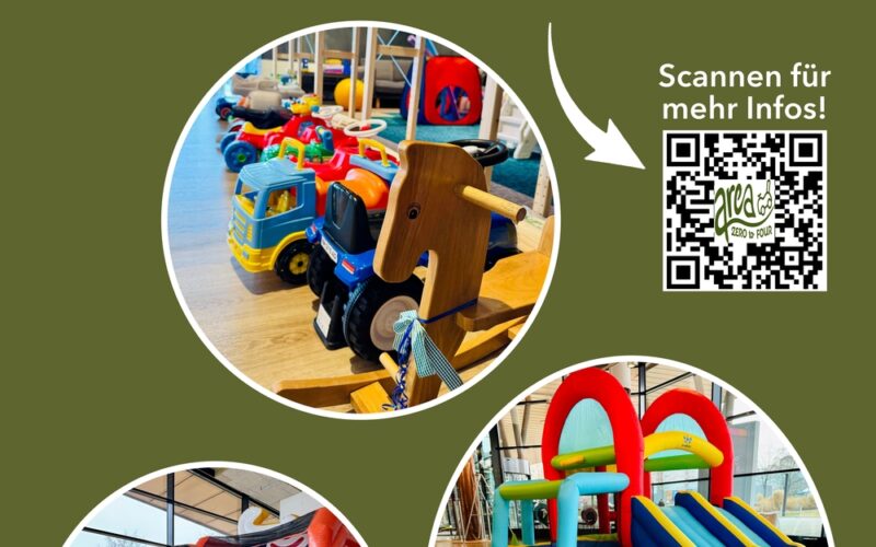 Werbung für einen Indoor-Spielplatz für Kinder von 0 bis 4 Jahren mit Spielzeugfahrzeugen, einem Schaukelpferd, Hüpfburgen und einer Ballspielwiese, mit einem QR-Code für weitere Informationen.