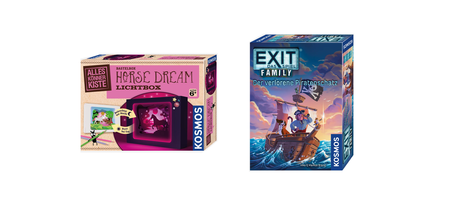 Zwei Brettspielschachteln: eine rosa mit der Aufschrift „Horse Dream Lichtbox“ und Pferdemotiven, die andere blau mit der Aufschrift „EXIT: Der verlorene Piratenschatz“ und Abbildungen von Piraten auf einem Schiff.